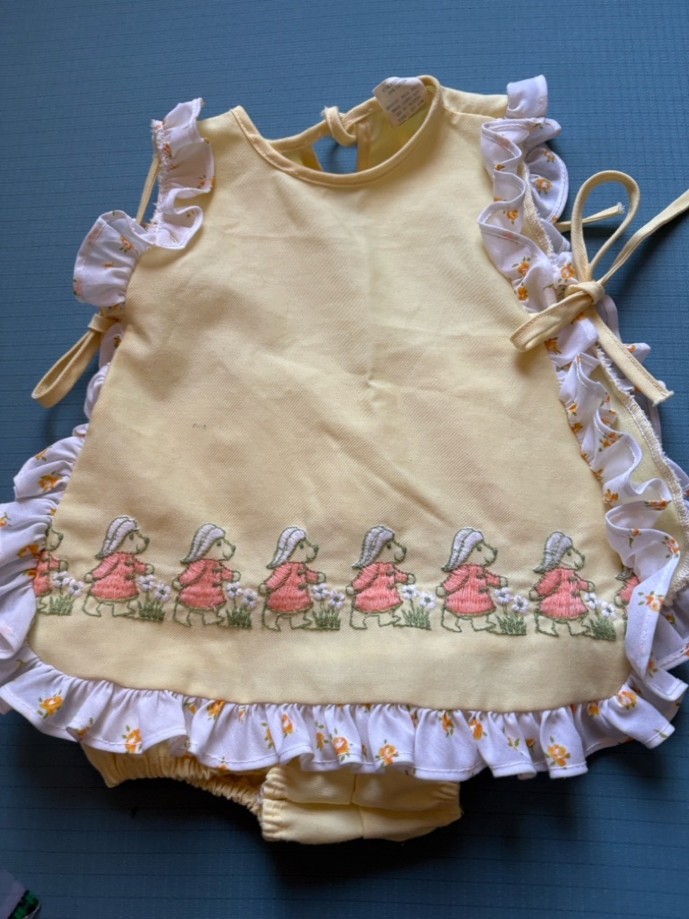 Vintage Paddington pinafore